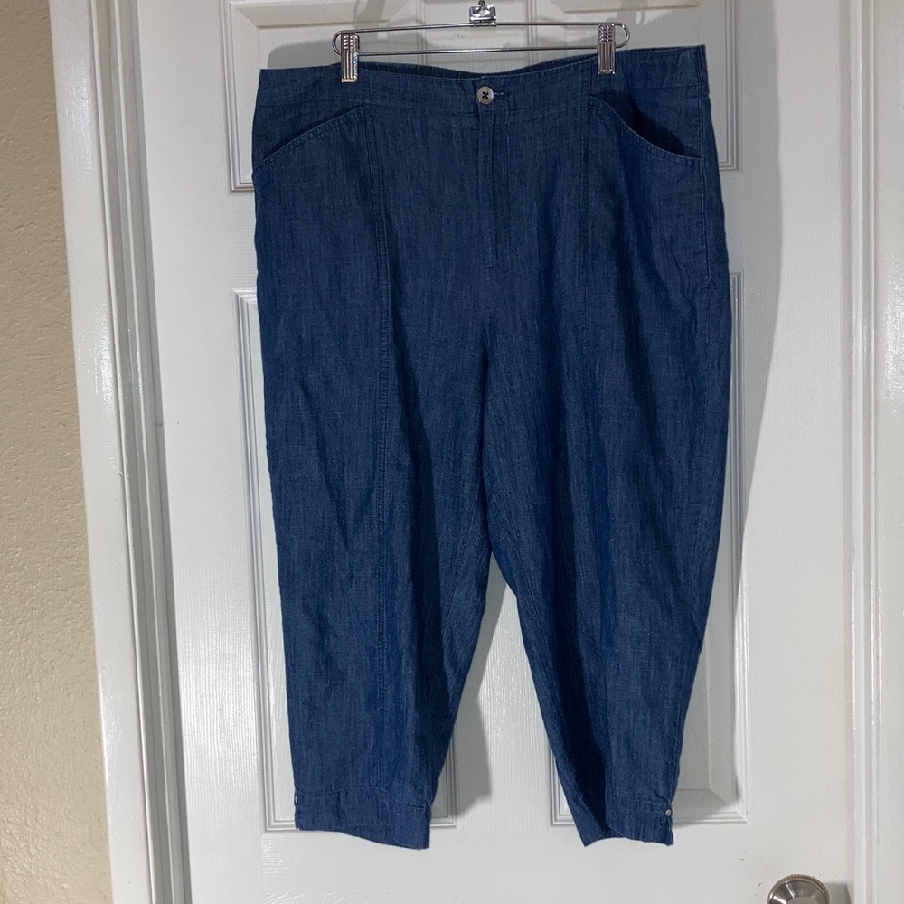 CHICO'S Blue chambray Ankle Jeans Size 14